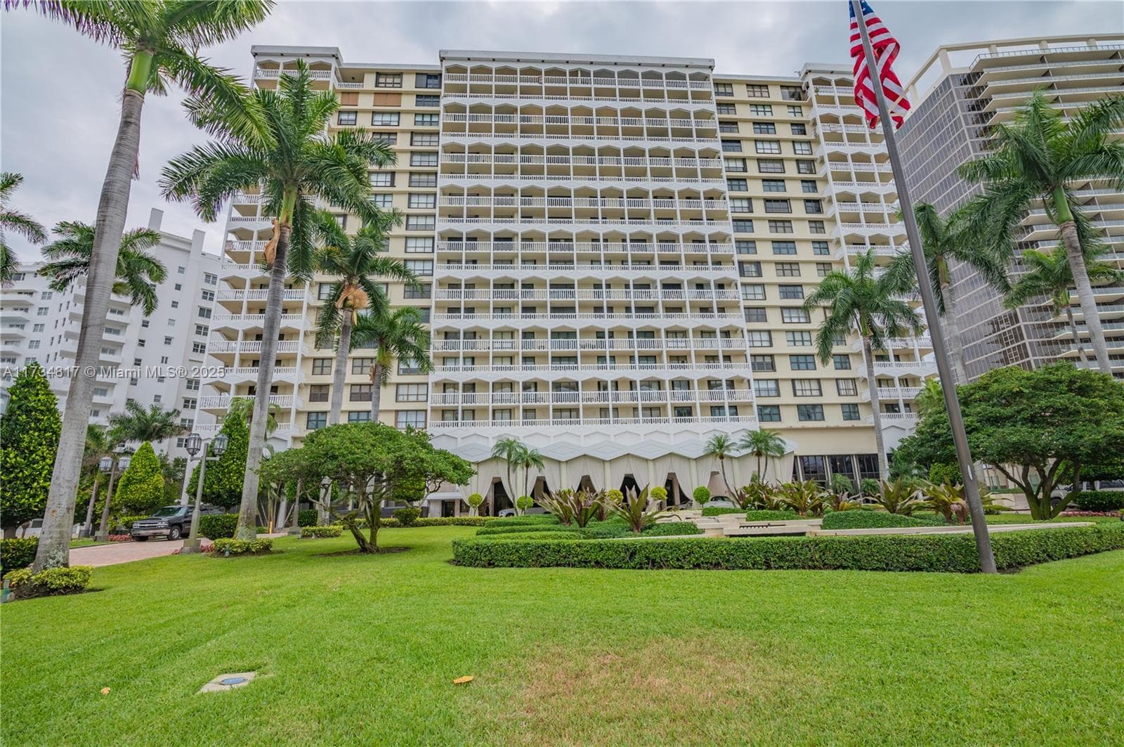 9801 Collins Ave # 17J, Bal Harbour FL 33154 - Bal Harbour, FL - Photo 1