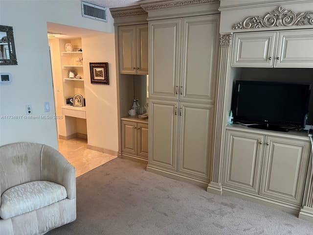 9801 Collins Ave # 17J, Bal Harbour FL 33154 - Bal Harbour, FL - Photo 5