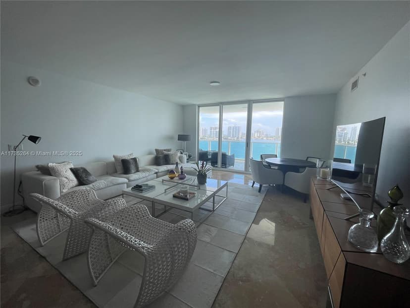 3301 NE 183rd St # 1105, Aventura FL 33160