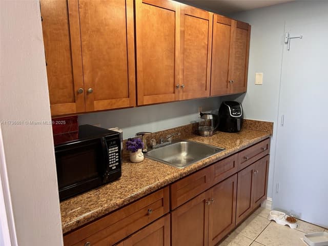 2350 NE 135th St # 903, North Miami FL 33181 - North Miami, FL - Photo 5