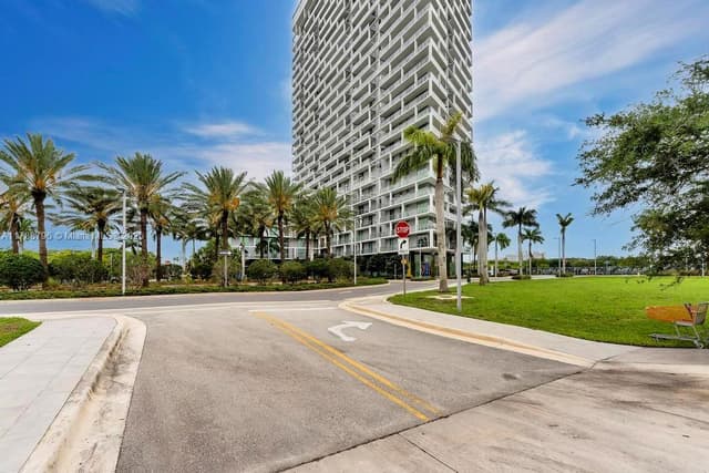 2000 Metropica Way # 2307, Sunrise FL 33323 - Sunrise, FL - Photo 3