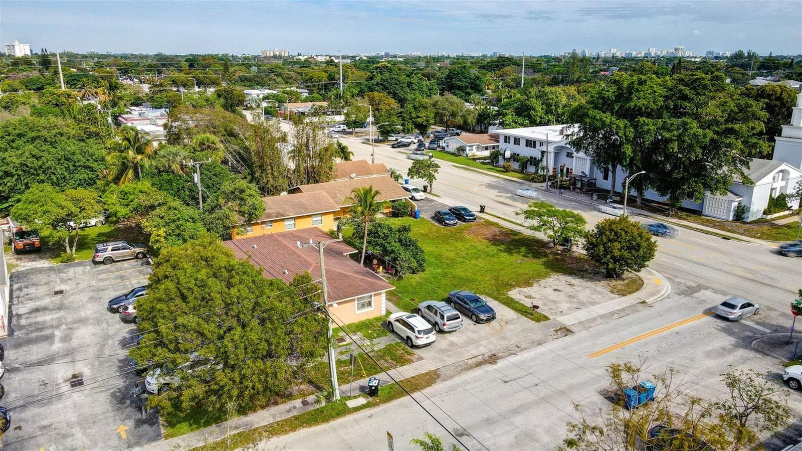 25 NW 11th Street, Fort Lauderdale FL 33311
