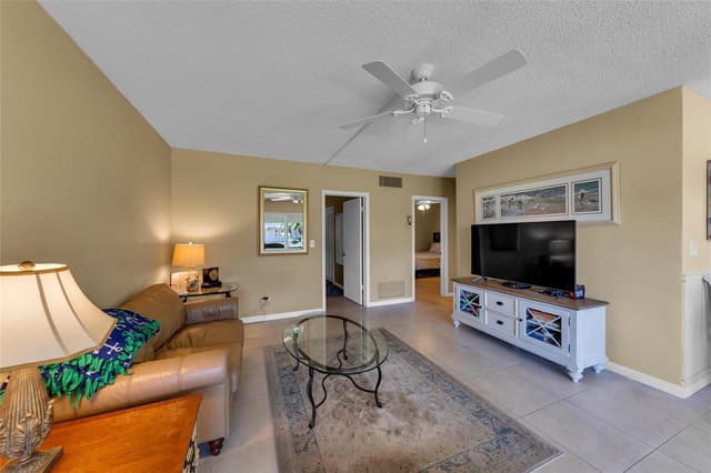 745 SE 19th Avenue # 136, Deerfield Beach FL 33441 - Deerfield Beach, FL - Photo 6