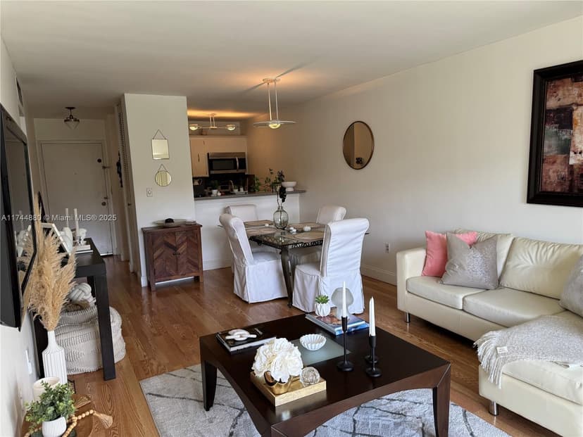 1225 NE 124th St # 33A, North Miami FL 33161