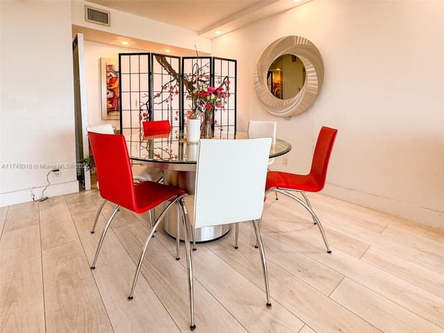 100 Bayview Dr # 721, Sunny Isles Beach FL 33160 - Sunny Isles Beach, FL - Photo 2