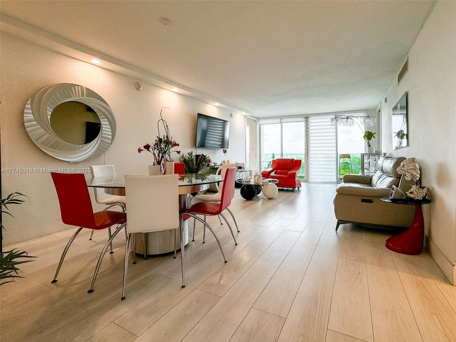 100 Bayview Dr # 721, Sunny Isles Beach FL 33160 - Sunny Isles Beach, FL - Photo 1