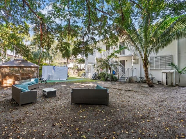 9950 E Bay Harbor Dr, Bay Harbor Islands FL 33154 - Bay Harbor Islands, FL - Photo 7