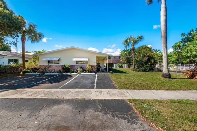 321 SE 1st Avenue, Pompano Beach FL 33060 - Pompano Beach, FL - Photo 2