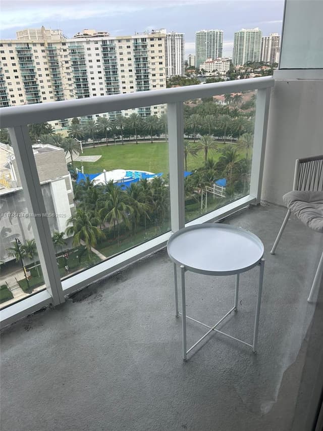 19201 Collins Ave # 1139, Sunny Isles Beach FL 33160 - Sunny Isles Beach, FL - Photo 3