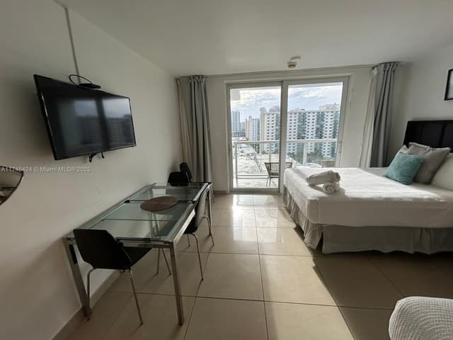 19201 Collins Ave # 1139, Sunny Isles Beach FL 33160 - Sunny Isles Beach, FL - Photo 5