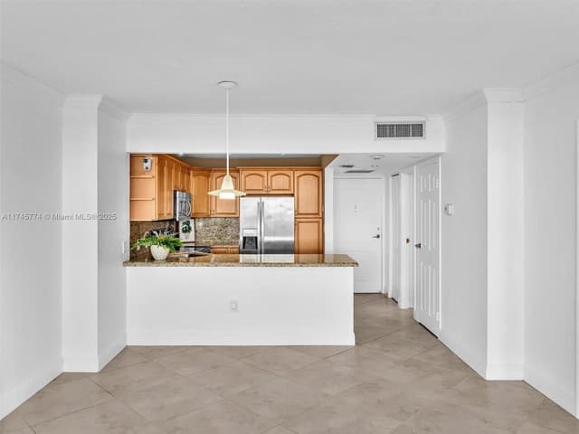 3675 N Country Club Dr # 2405, Aventura FL 33180 - Aventura, FL - Photo 4