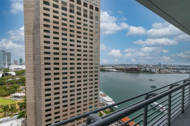 335 S Biscayne Blvd # 2402, Miami FL 33131 - Miami, FL - Photo 2