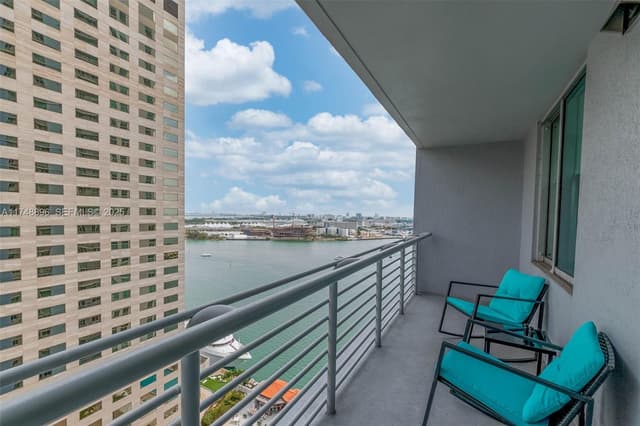 335 S Biscayne Blvd # 2402, Miami FL 33131 - Miami, FL - Photo 4