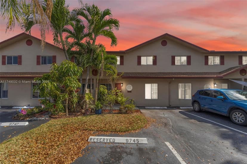 9745 NW 37th St # 9745, Sunrise FL 33351