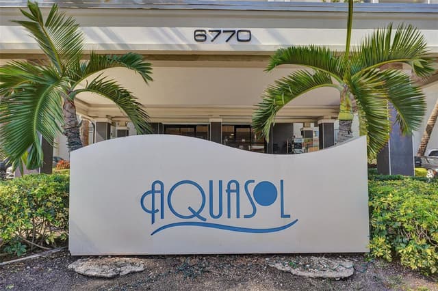 6770 Indian Creek Drive # R, Miami Beach FL 33141 - Miami Beach, FL - Photo 2