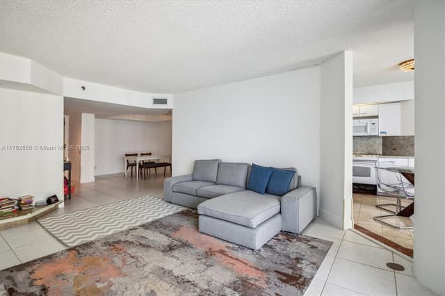 16485 Collins Ave # 2035, Sunny Isles Beach FL 33160 - Sunny Isles Beach, FL - Photo 4
