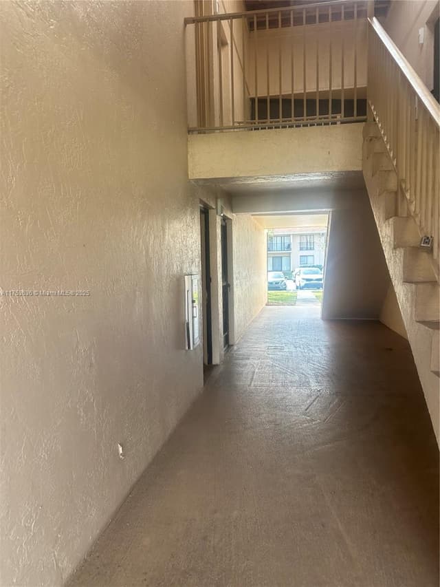 5851 Washington St # 84, Hollywood FL 33121 - Hollywood, FL - Photo 3