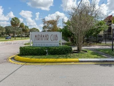 3400 Foxcroft Rd # 212, Miramar FL 33025 - Miramar, FL - Photo 2