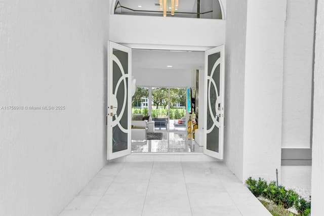 2578 NW 63rd Ln, Boca Raton FL 33496 - Boca Raton, FL - Photo 6