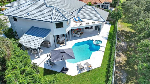 2578 NW 63rd Ln, Boca Raton FL 33496 - Boca Raton, FL - Photo 4