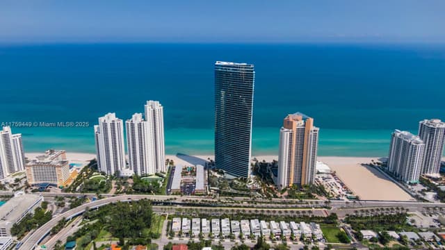 18975 SE Collins Ave # 3405, Sunny Isles Beach FL 33160 - Sunny Isles Beach, FL - Photo 2