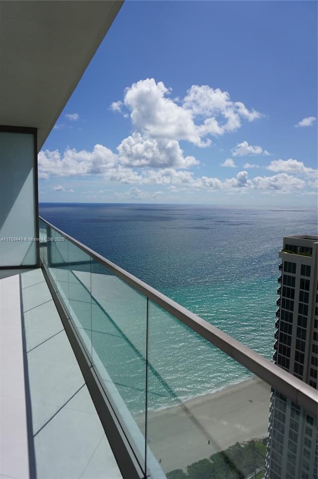 18975 SE Collins Ave # 3405, Sunny Isles Beach FL 33160 - Sunny Isles Beach, FL - Photo 5
