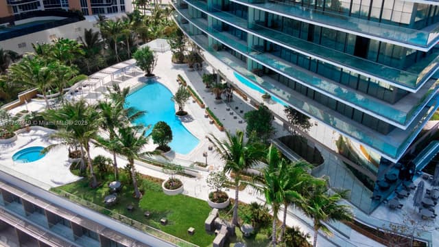 18975 SE Collins Ave # 3405, Sunny Isles Beach FL 33160 - Sunny Isles Beach, FL - Photo 4