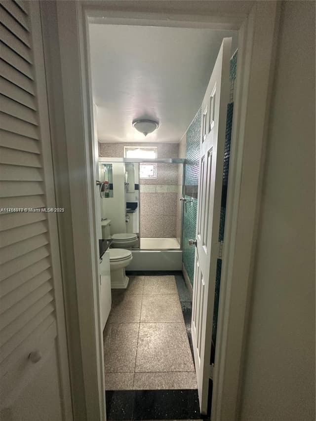 1100 NE 1st Ct # 105, Hallandale Beach FL 33009 - Hallandale Beach, FL - Photo 6