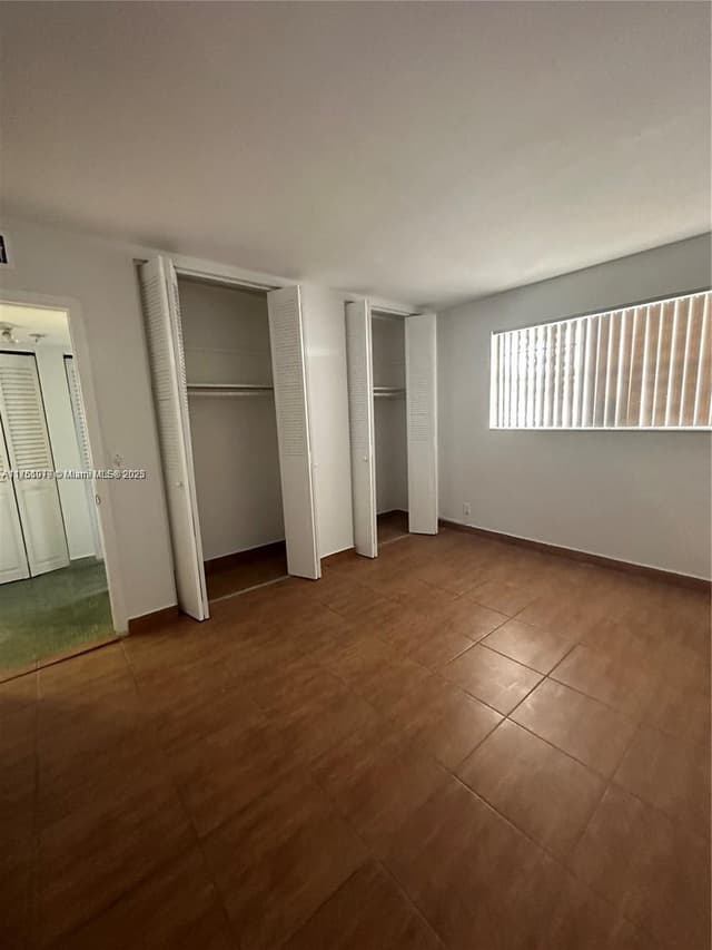 1100 NE 1st Ct # 105, Hallandale Beach FL 33009 - Hallandale Beach, FL - Photo 3