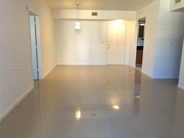 2775 NE 187th St # 527, Aventura FL 33180 - Aventura, FL - Photo 3
