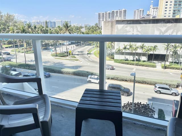 19201 Collins Ave # 338, Sunny Isles Beach FL 33160 - Sunny Isles Beach, FL - Photo 2