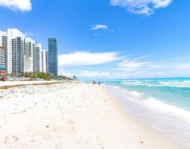 19201 Collins Ave # 1022, Sunny Isles Beach FL 33160 - Sunny Isles Beach, FL - Photo 2