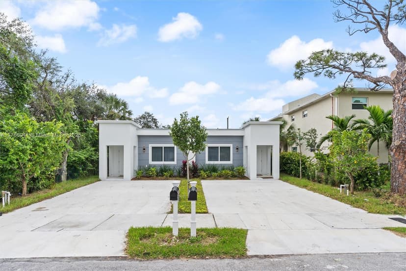 1212 NW 6th Ct, Fort Lauderdale FL 33311
