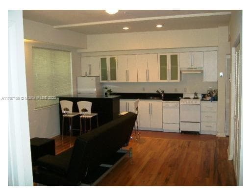 1521 Lenox Ave # 101, Miami Beach FL 33139 - Miami Beach, FL - Photo 4
