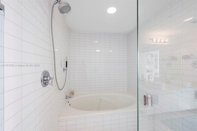 888 Biscayne Blvd # 4306, Miami FL 33132 - Miami, FL - Photo 7