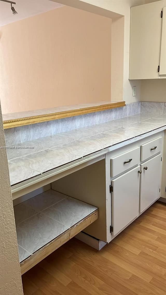 8060 Fairview Dr # 208, Tamarac FL 33321 - Tamarac, FL - Photo 6