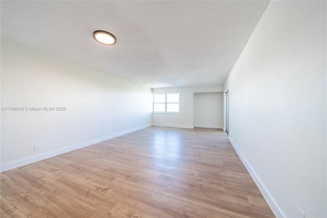 3301 Spanish Moss Ter # 802, Lauderhill FL 33319 - Lauderhill, FL - Photo 5