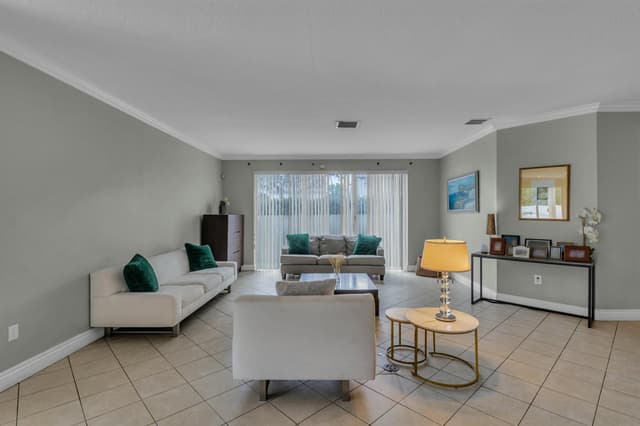 9895 Shepard Place, Wellington FL 33414 - Wellington, FL - Photo 6