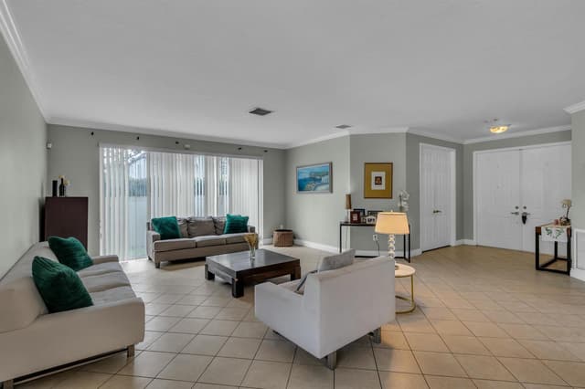 9895 Shepard Place, Wellington FL 33414 - Wellington, FL - Photo 5