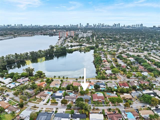 18321 NE 7th Ct, North Miami Beach FL 33179 - North Miami Beach, FL - Photo 3