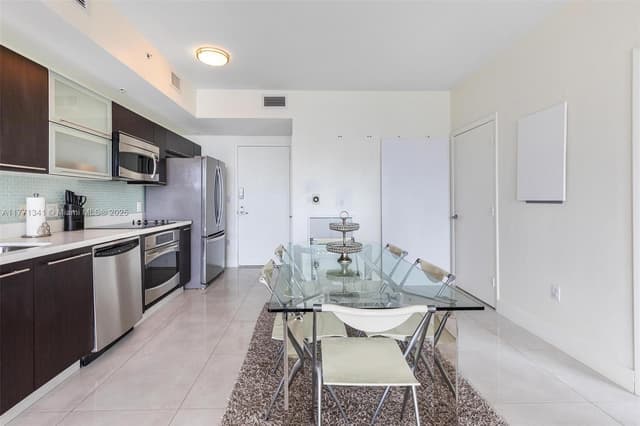 90 SW 3rd St # 4103, Miami FL 33130 - Miami, FL - Photo 6