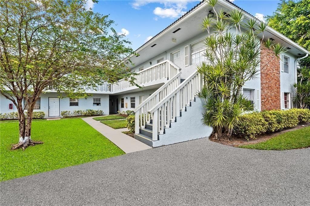 4140 Woodside Drive # 205, Coral Springs FL 33065 - Coral Springs, FL - Photo 1