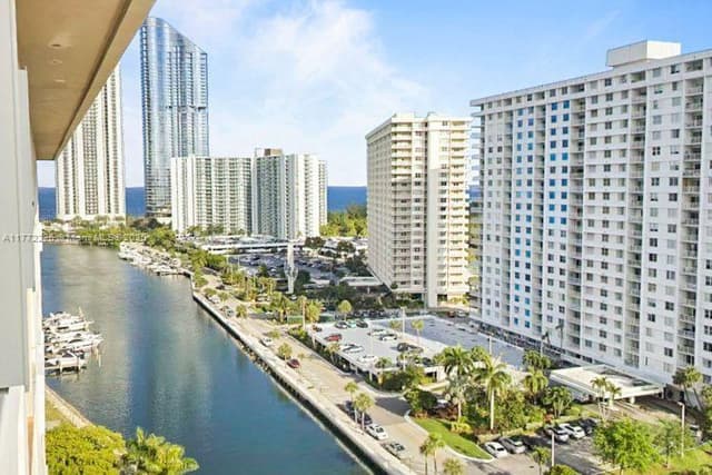 400 Kings Point Dr # 1607, Sunny Isles Beach FL 33160 - Sunny Isles Beach, FL - Photo 2