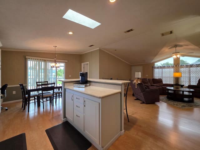4124 8th Court, Lantana FL 33462 - Lantana, FL - Photo 6