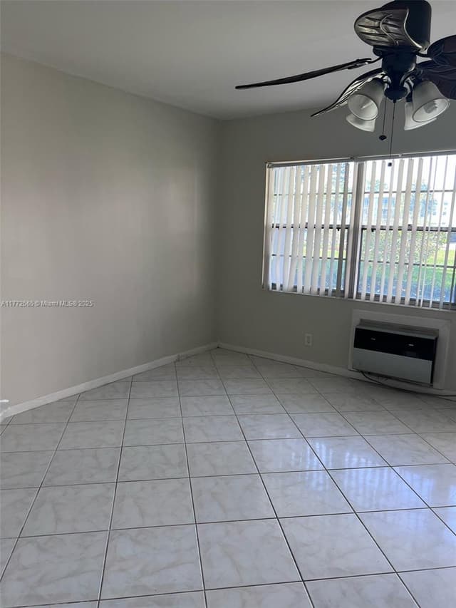 90 Fanshaw C # 90, Boca Raton FL 33434 - Boca Raton, FL - Photo 2