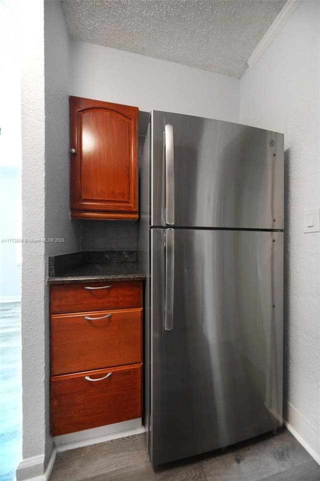 621 Hudson Rd, West Palm Beach FL 33405 - West Palm Beach, FL - Photo 7