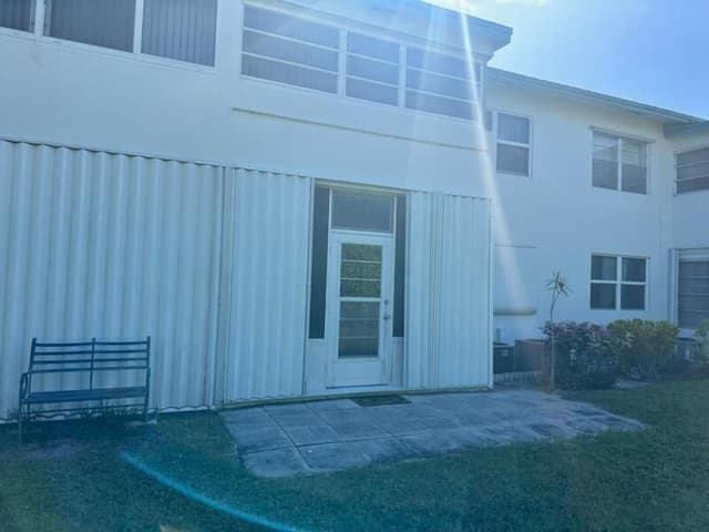 1117 Lake Terrace # 105, Boynton Beach FL 33426 - Boynton Beach, FL - Photo 3