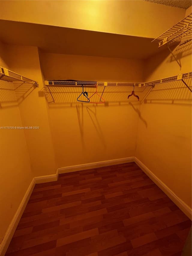 447 NE 195th St # 309, Miami FL 33179 - Miami, FL - Photo 6