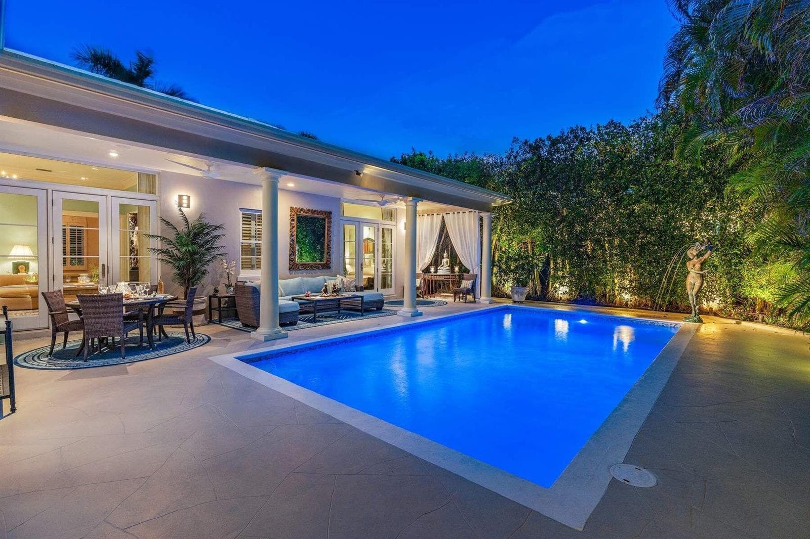 710 N COUNTY Road, Palm Beach FL 33480