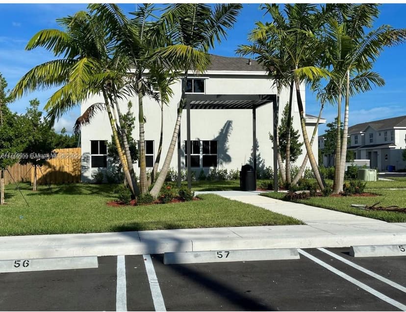 305 NE 1st Dr # 305, Florida City FL 33034